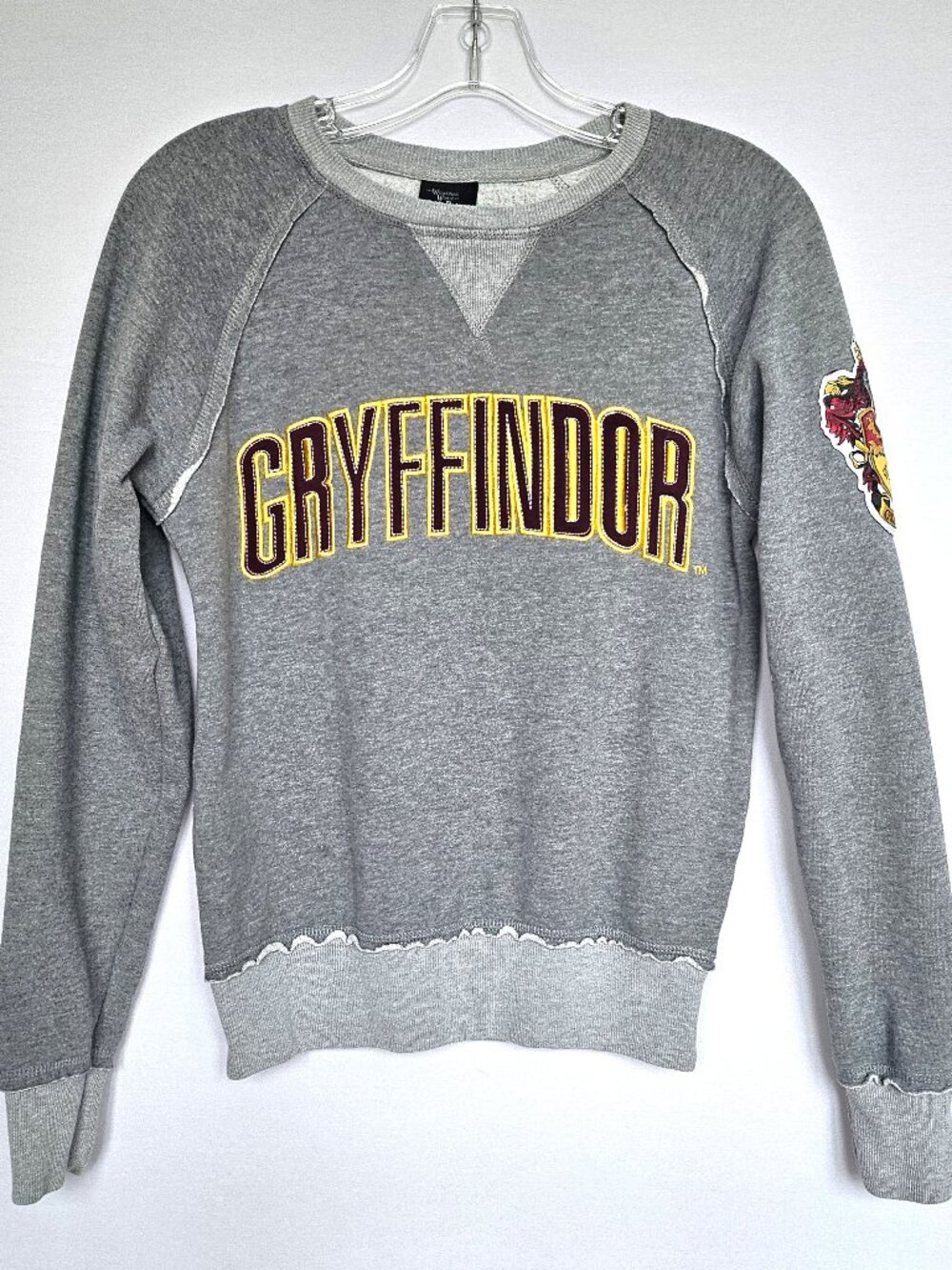 Harry Potter Gryffindor Sweatshirt | Universal | Gray | Size XS